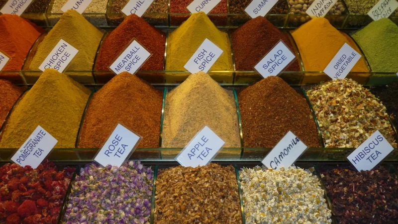 Aromatyczne Przyprawy Posypka Mieszanka Dekoracyjna Czerwona 100G