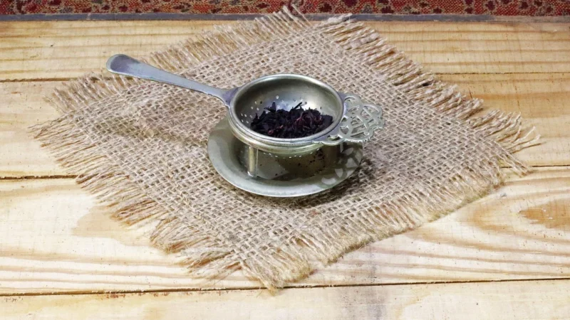 Basilur – Summer Tea liściasta – puszka 100G