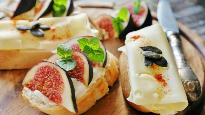 Ca’Verde Mozzarella Z mleka Koziego 1 Kulka W Kubeczku Bio 100g