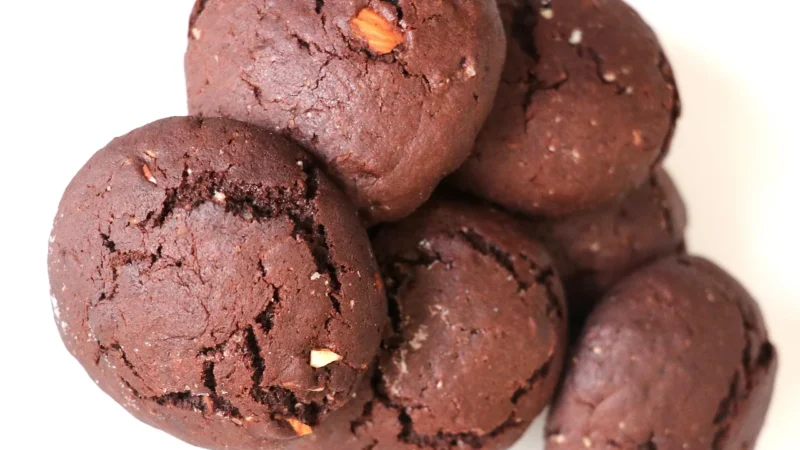 Cocoa Herbatniki Z Czekoladą Migdałową Solą Bio 95g