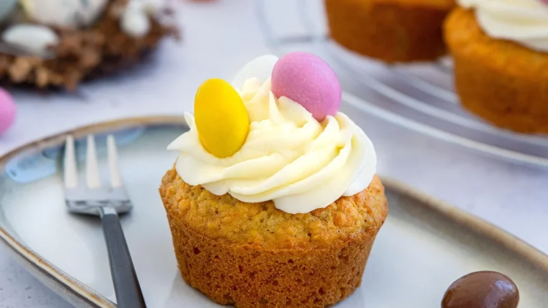 Czekoladki wielkanocne Celebrations cukierki 8 smaków 215g