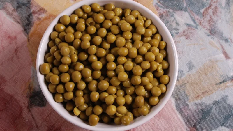 Groch cały z łuskami 1 kg
