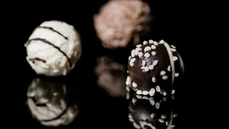 Lindt Lindor Pralinki Ciemna Czekolada 70% Kakao 200G