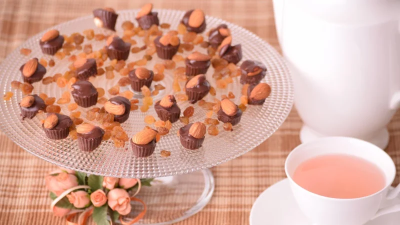 Lindt Lindor Pralinki Gorzka czekolada 60% 100g