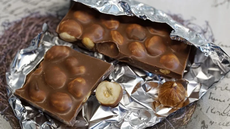 Lindt Nocciolatte Mleczny batonik 40g