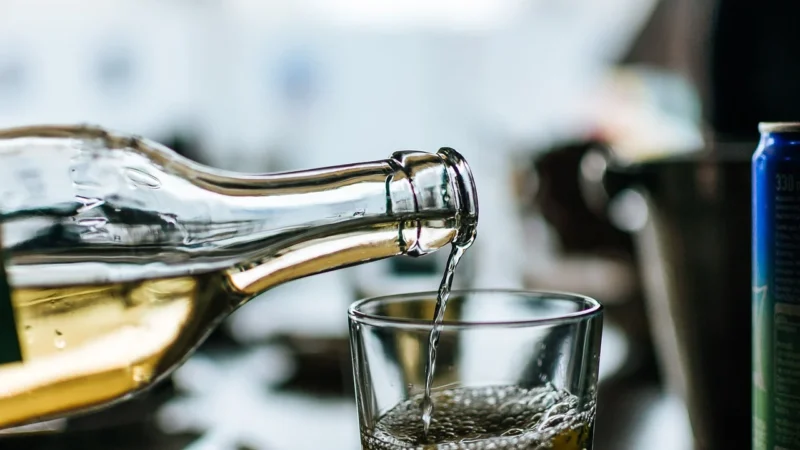 Lumarko Woda Gazowana O Smaku Melisy Bio 700 ML(Szkło) !