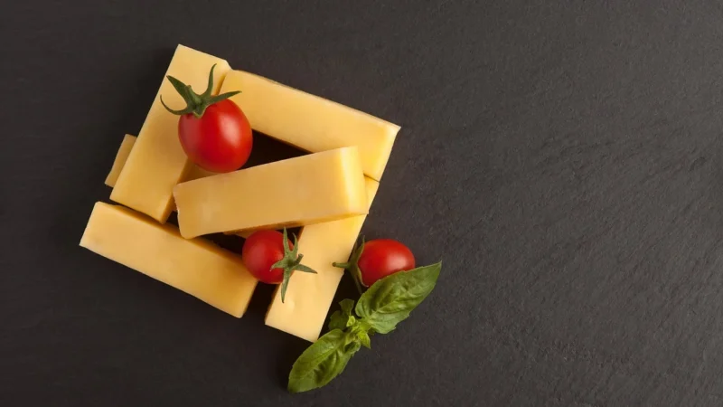 Lye Cross Farm Ser Cheddar Dojrzały Dojrzewający 9-12 Miesięcy Bio 200G