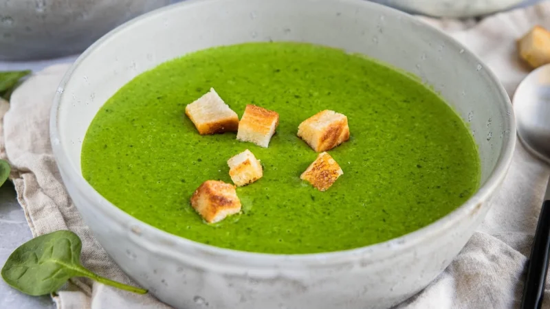 Lyofood Danie Liofilizowane Lyo ZupaKrem BrokułowoSzpinakowy Z Mozarellą I Pestkami Dyni 60g 370g