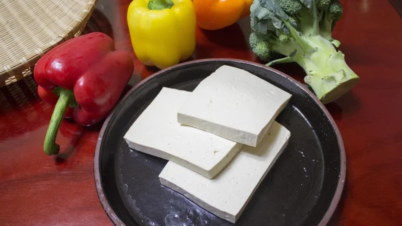 Naturavena Tofu Naturalne W Kostce 250G