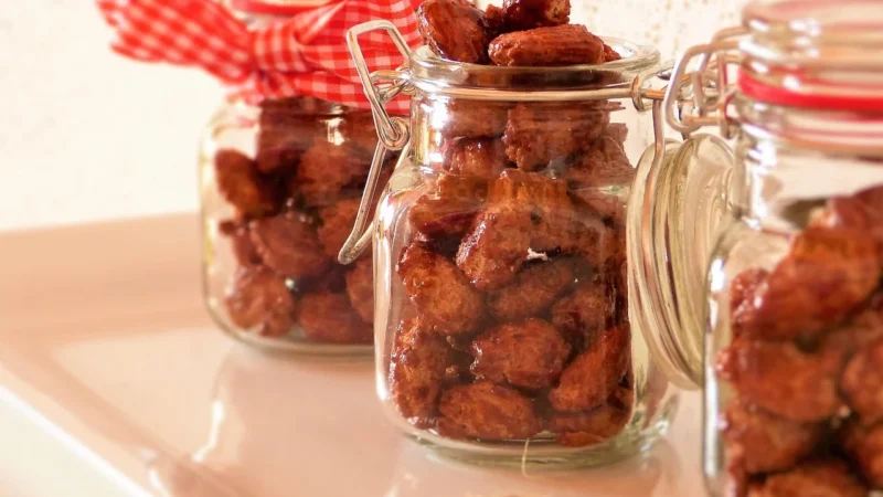 Pięć Przemian – Prażone Migdały Z Chilli Solą Himalajską Ksylitol 100g
