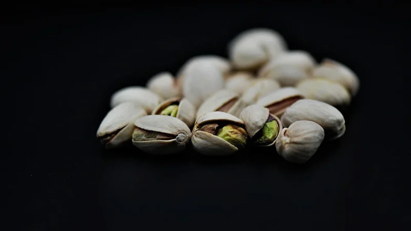 pistacje niesolone – Delikatesy
