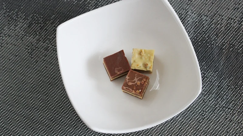 Pralinki Piemonte Mleczna czekolada z orzechem laskowym 100g