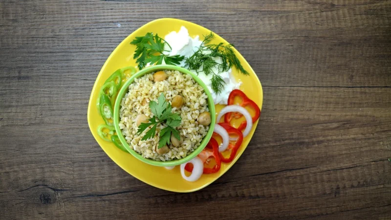 Sfd Nutrition Dziki Chicken Kurczak W Sosie Myśliwskim Z Kaszą Bulgur I Warzywami 300G