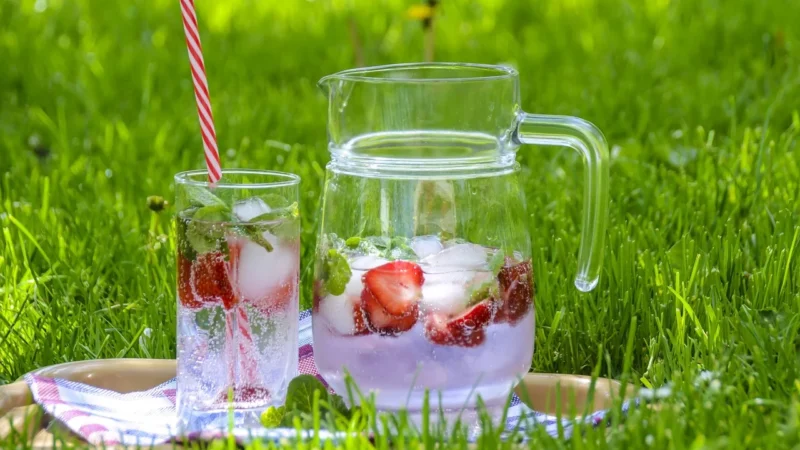 Skworcu Truskawki W Szampanie Herbata Zielona 50G