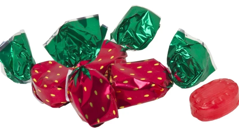 ŻELKI NITKI ŻYRAFA O SMAKU TRUSKAWKOWYM BEZGLUTENOWE BIO 50 g – CANDY TREE